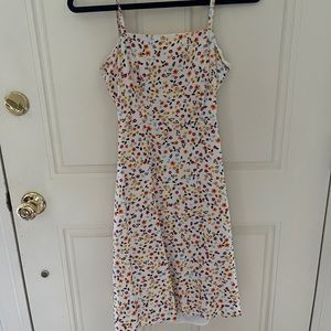 Tommy Hilfiger sundress from last summer size 4. Worn once.